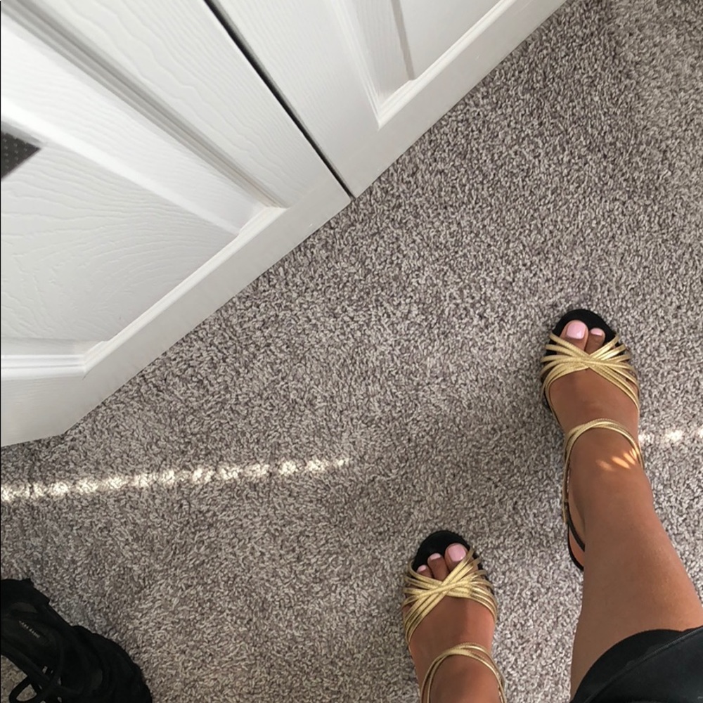 Sam Edelman vintage style gold sandals